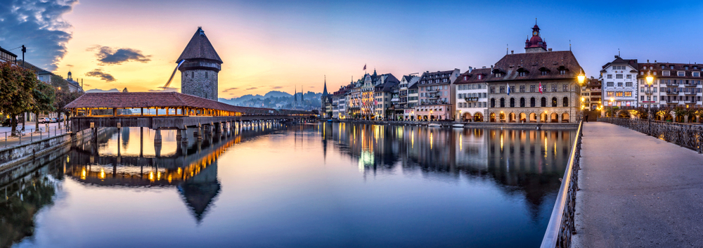 El puente Kapellbrucke , Lucerna