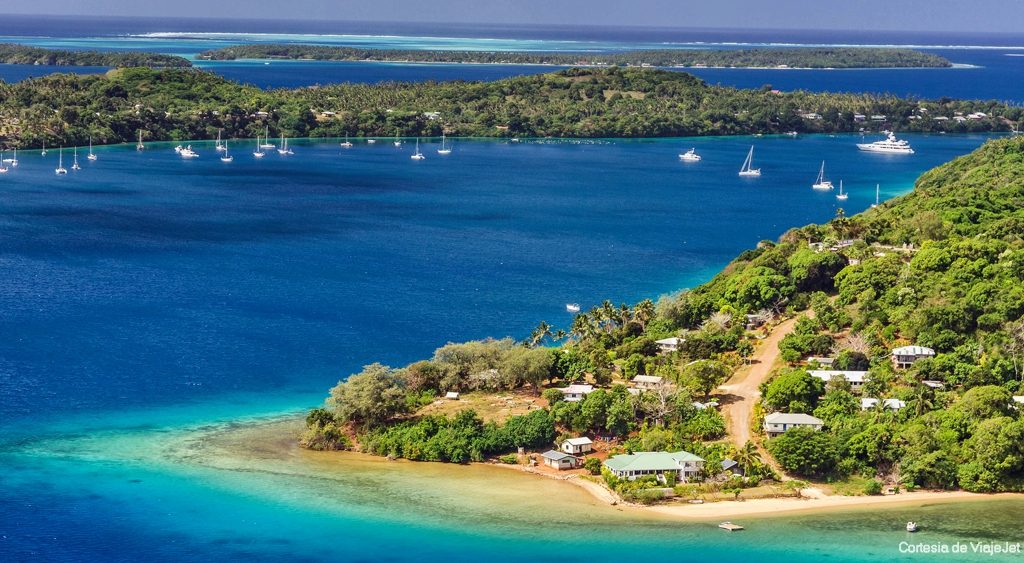 Una de las tantas playas en la Isla Tonga