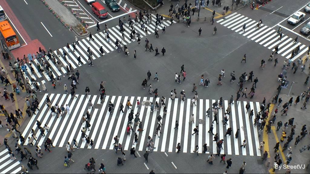 Famoso cruce en Shibuya, el cruce de Hachiko - Shutterstock Image