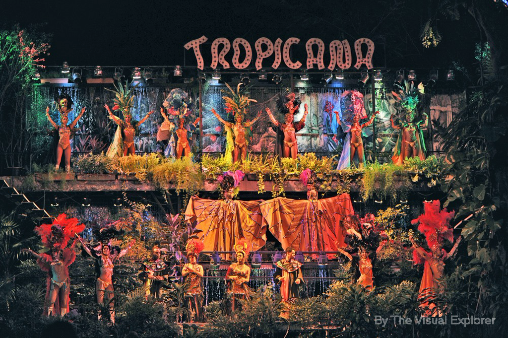 Iconico Cabaret Tropicana - inaugurado en 1939 - ShutterStock Image